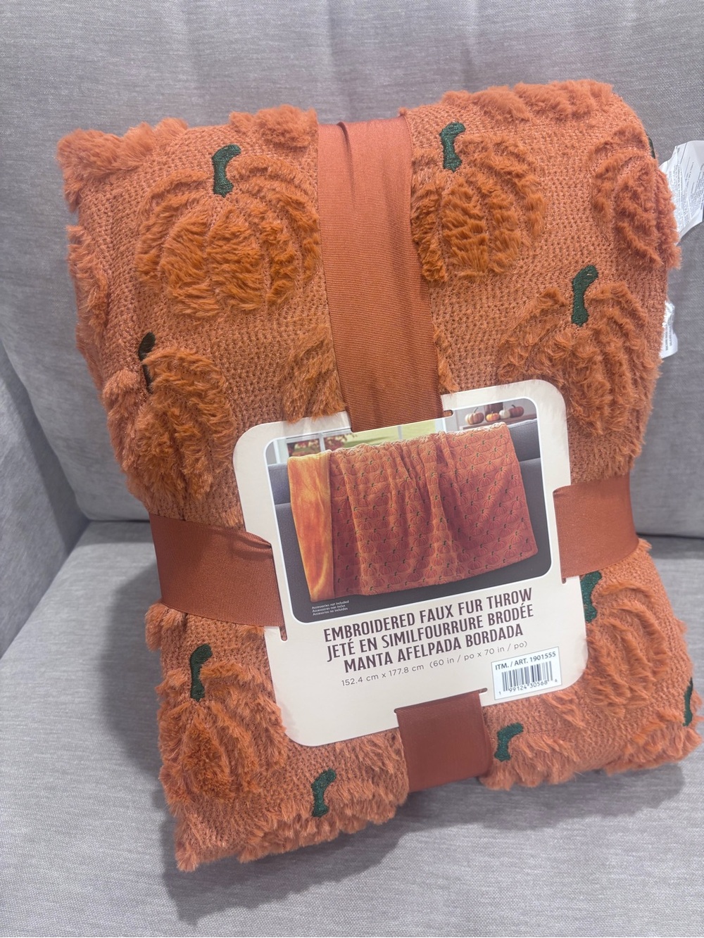 Costco faux fur Halloween fall throw pumpkin